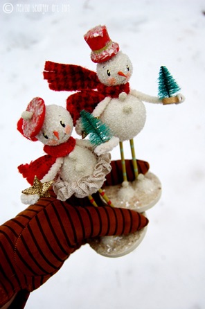 Glass Glitter Snow Couple
2014, 7" Glass Glitter Snow Couple
2014, 7"